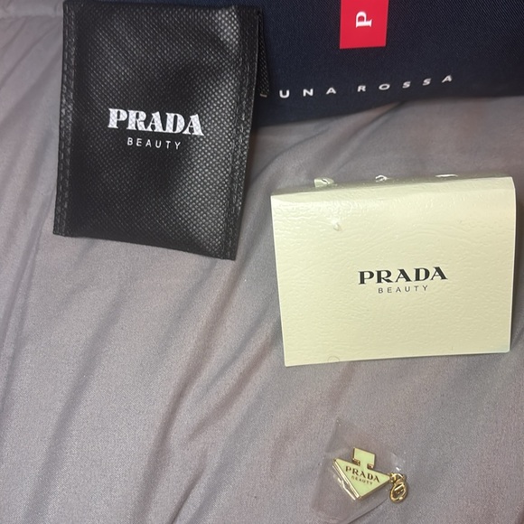 Prada Beauty Charm Set - Pink, Gold, Red - Picture 8 of 9